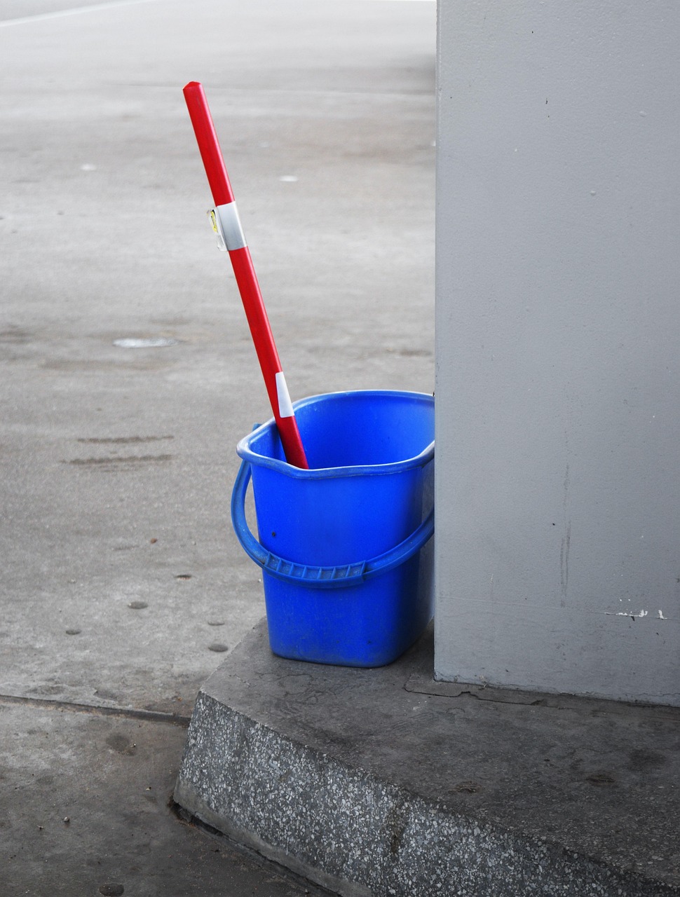 services-03 plastic, bucket, blue, cleaning, work, cleanup, supplies, sanitary, housekeeping, dirty, sweeping, gray work, gray clean, cleanup, cleanup, housekeeping, housekeeping, housekeeping, sweeping, sweeping, sweeping, sweeping, sweeping